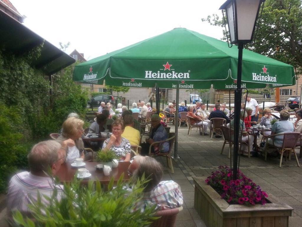 Hotel De Stadsboerderij/ Eetcafe De Brabander Hindeloopen Exterior foto